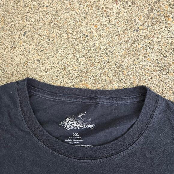 Vtg STREET FIGHTER Character Montage Graphic Fighting Video Game Tee Shirt XL - Picture 4 of 6